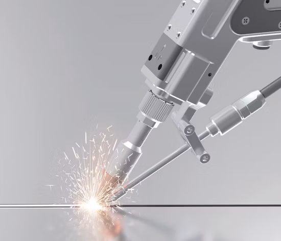 Canton Fair Venta caliente 3 en 1 Máquina de limpieza láser de fibra de mano de corte de limpieza de soldadura